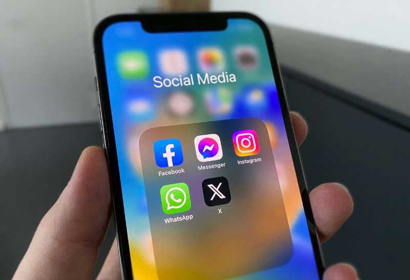 Twitter热门霸屏+互关涨粉+一键三连：打造自动化获客闭环的新思路